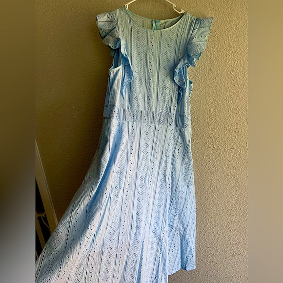 Vintage style dress with lace detail - Picture 2 of 4